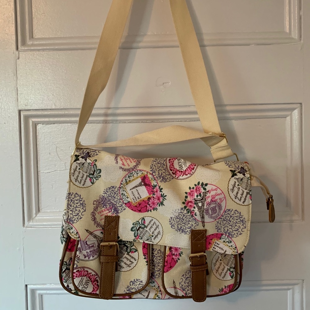 Beach / travel bag.